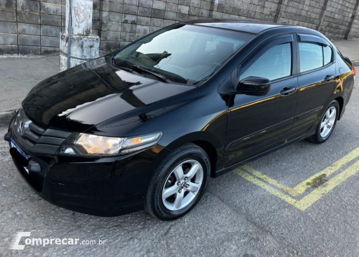 CITY 1.5 LX Sedan 16V