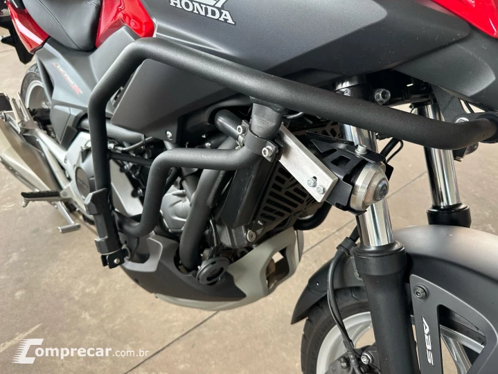 Nc 750 x