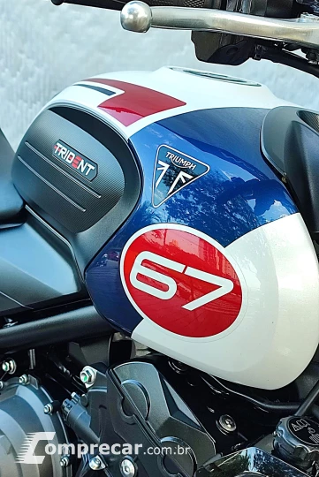 TRIUMPH TRIDENT TRIBUTE