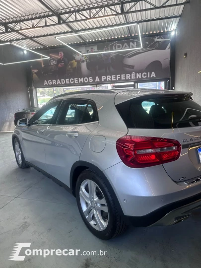 GLA 250 2.0 16V Turbo Vision