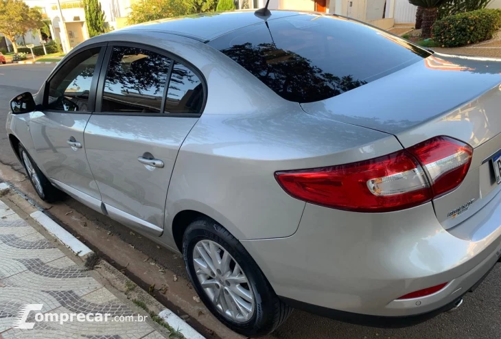 FLUENCE 2.0 Dynamique Plus 16V