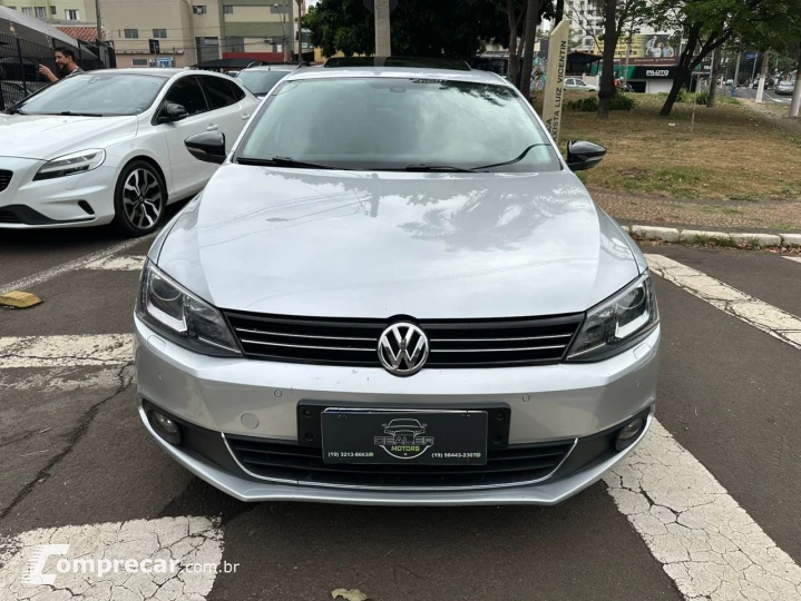 JETTA Highline 2.0 TSI 16V 4p Tiptronic