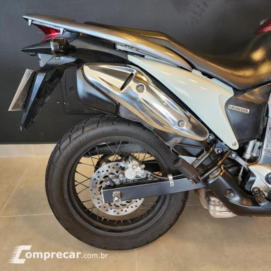 XL 700V TRANSALP