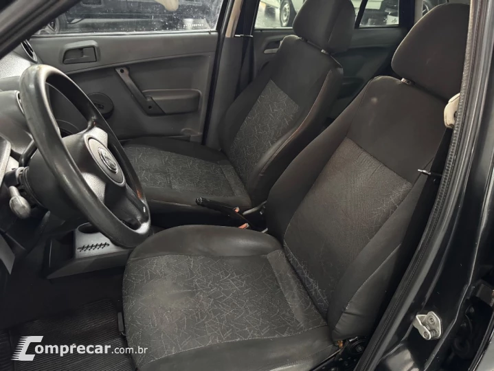 Gol (novo) 1.0 Mi Total Flex 8V 4p