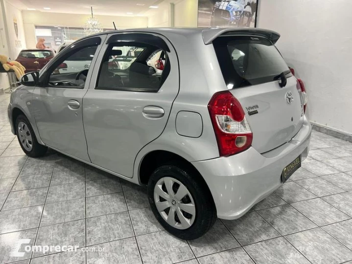 ETIOS HB X 13L MT
