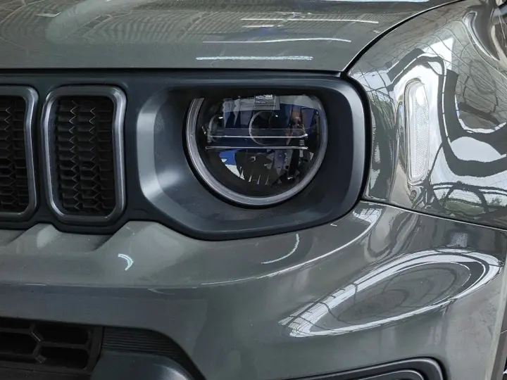 RENEGADE 1.3  T270 TURBO FLEX LONGITUDE AT6