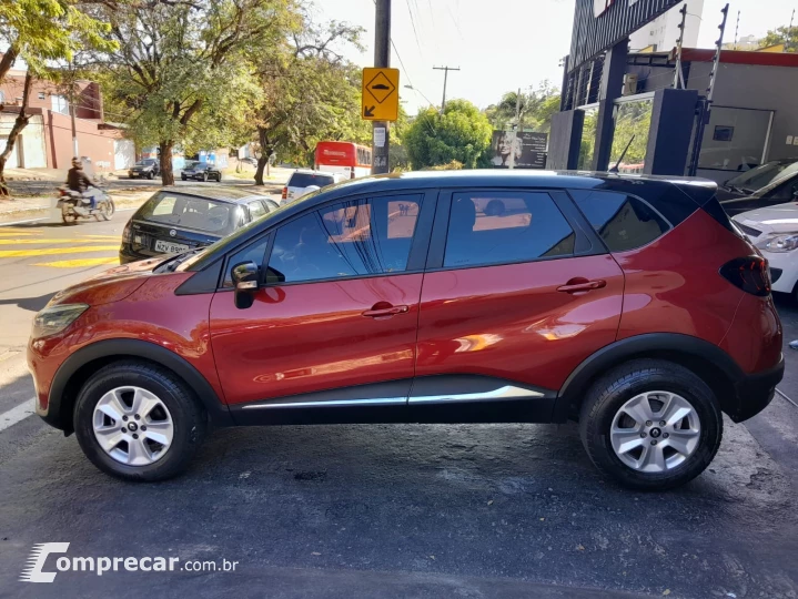 CAPTUR Life 1.6 16V Flex 5p Aut.