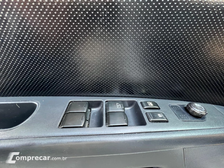 Sentra S 2.0/ 2.0 Flex Fuel 16V Mec.
