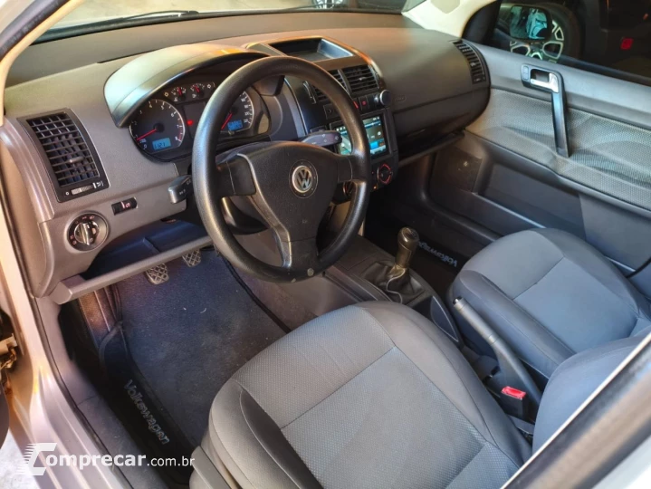 Polo Hatch 1.6 4P FLEX