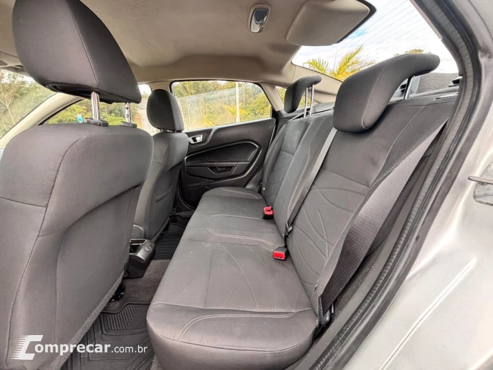 Fiesta Sedan SE 1.6 Rocam (Flex)