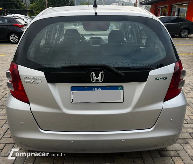 FIT 1.4 LX 16V