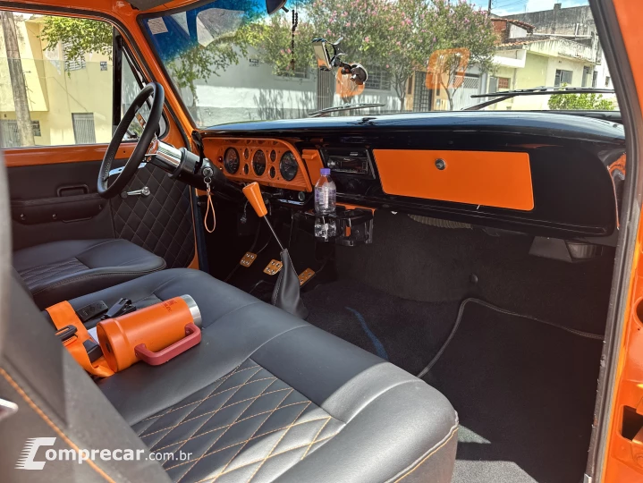 F-1000 2.5 XL 4X2 CS 8V Turbo