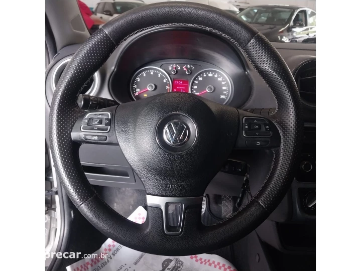 VOYAGE 1.6 MI CITY 8V FLEX 4P MANUAL