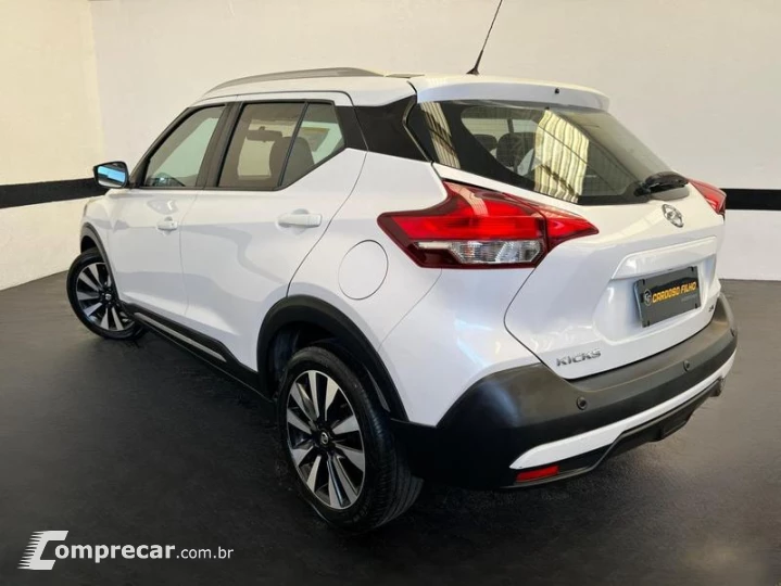 KICKS SV CVT 1.6 16V FLEX 5P AUT