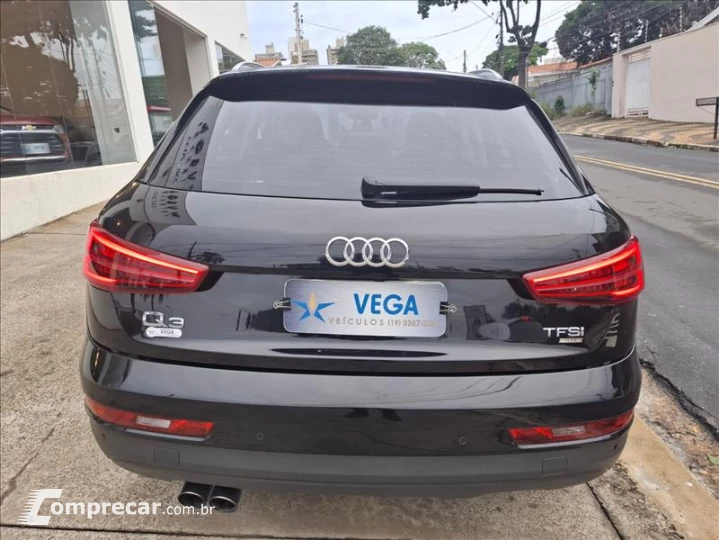 Q3 1.4 TFSI Ambiente Plus S Tronic
