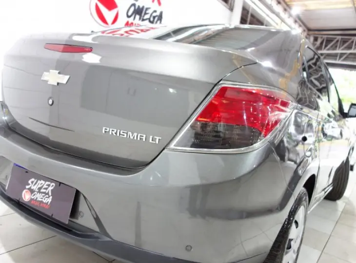 PRISMA - 1.4 MPFI LT 8V 4P MANUAL