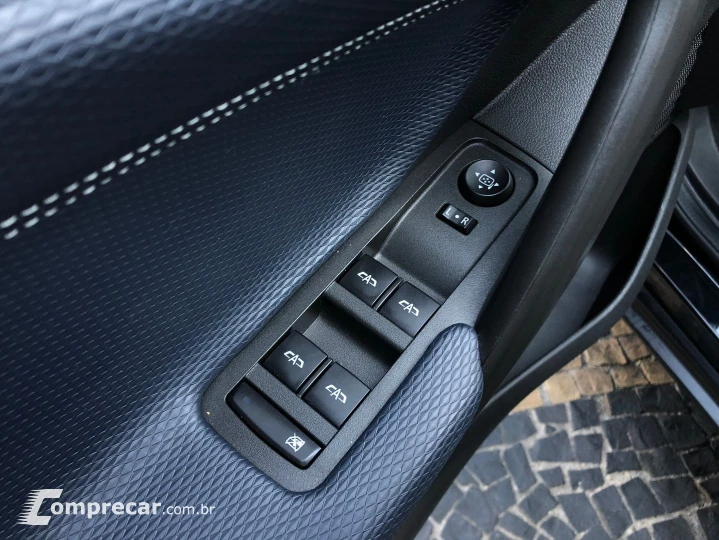 Tracker 1.2 Turbo Flex Premier Automático