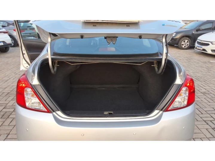 VERSA 1.6 16V FLEXSTART SV 4P XTRONIC