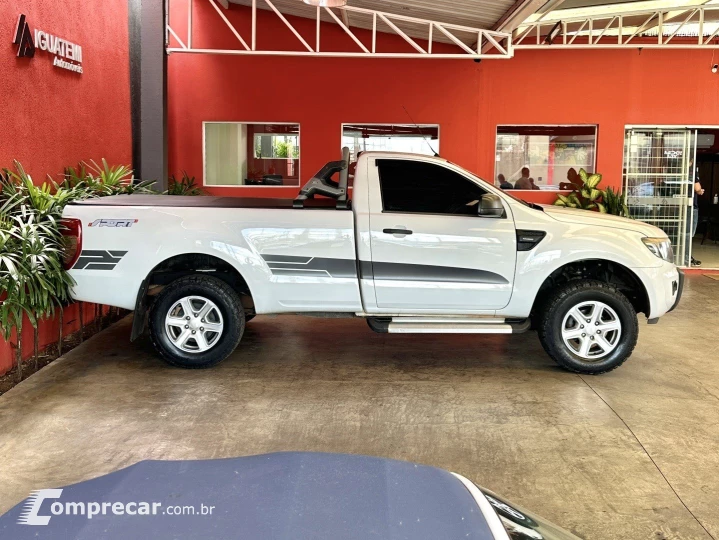 RANGER 2.5 XLS PLUS 4X2 CS 16V FLEX 2P MANUAL