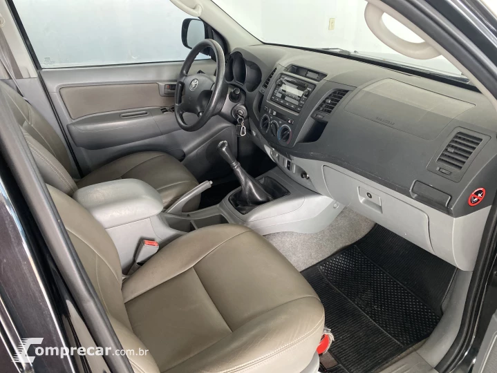 HILUX 2.7 SR 4X2 CD 16V