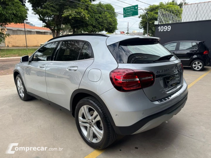 GLA 200 Style 1.6 TB 16V/Flex Aut.