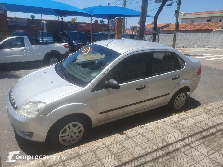 FIESTA 1.6 MPI Class Sedan 8V