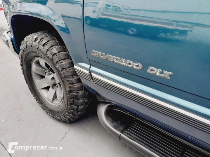 Silverado DLX 4.2 Diesel