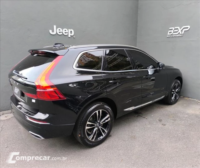 XC60 2.0 T8 Hybrid Momentum AWD Geartronic