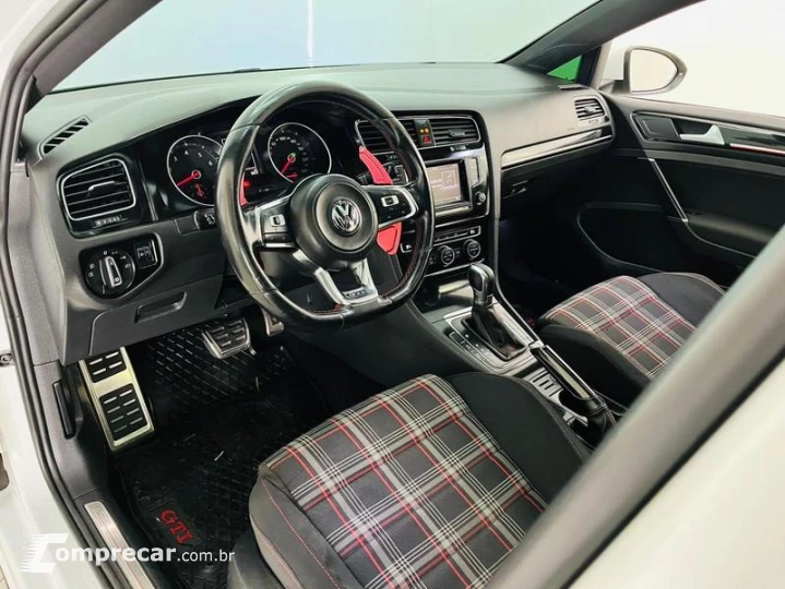 GOLF GTI AD