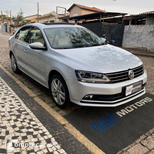 JETTA Highline 2.0 TSI 16V 4p Tiptronic