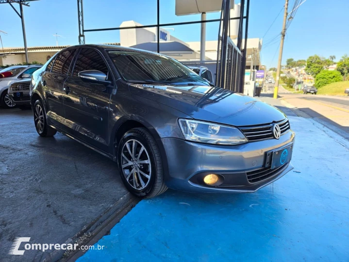 JETTA Comfortline 2.0 T.Flex 8V 4p Tipt.