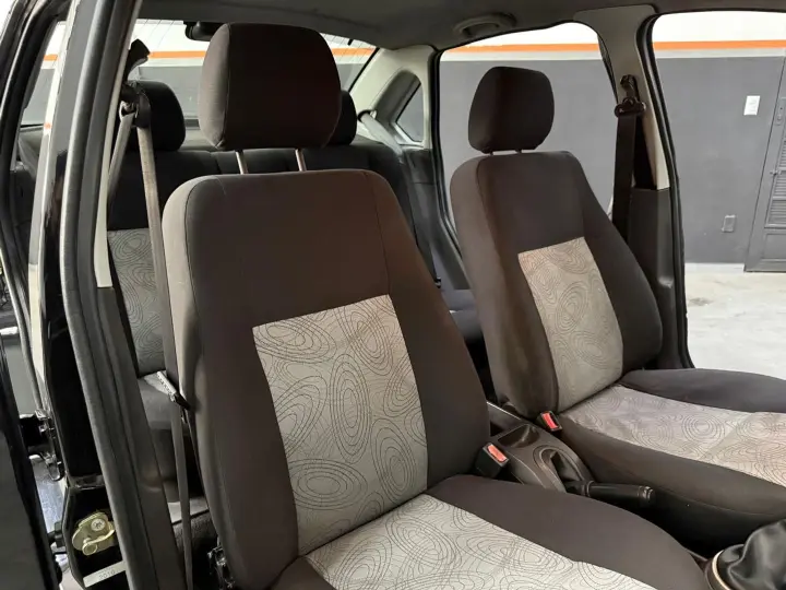 Fiesta 1.6 Mpi Class Sedan 8V Flex 4P Manual