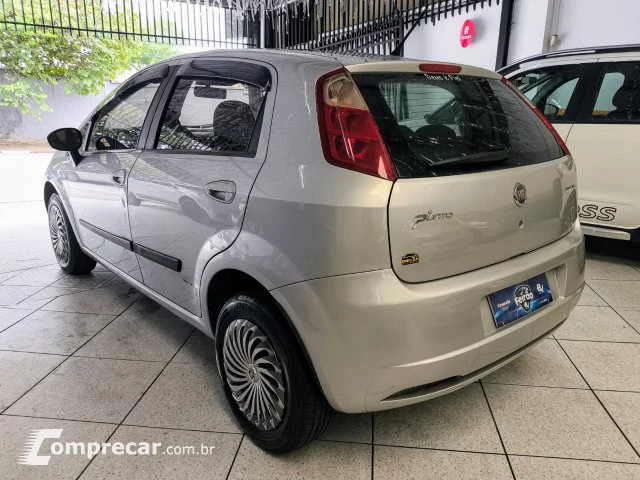 PUNTO - 1.4 ATTRACTIVE 8V 4P MANUAL