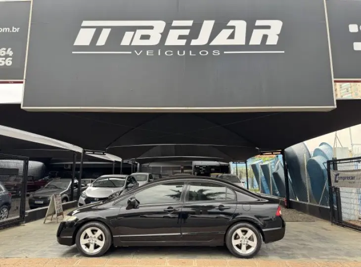 CIVIC - 1.8 LXS 16V 4P AUTOMÁTICO