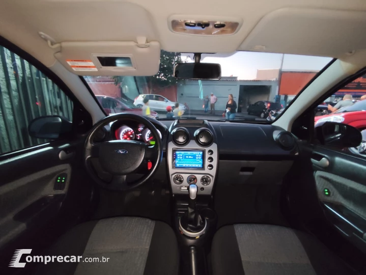 FIESTA 1.6 MPI Class 8V