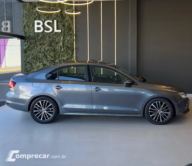 JETTA 2.0 TSI Highline 211cv