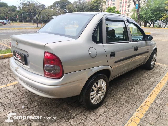 CLASSIC - 1.0 MPFI SPIRIT 8V 4P MANUAL