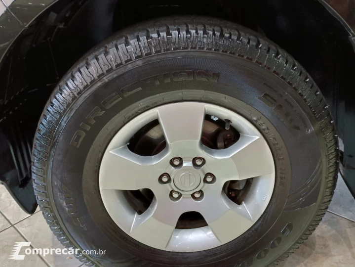 FRONTIER 2.5 SE 4X4 CD Turbo Eletronic