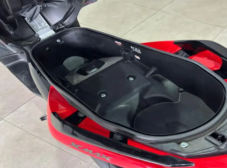 XMAX 250 ABS