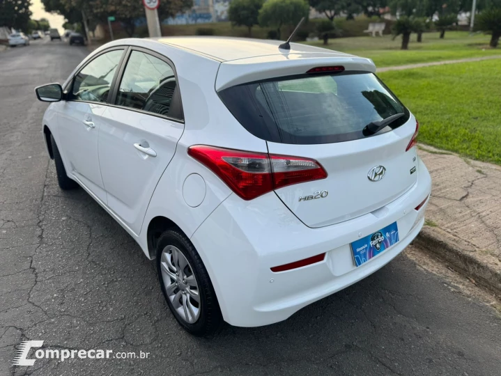 HB20 1.6 Comfort Plus 16V