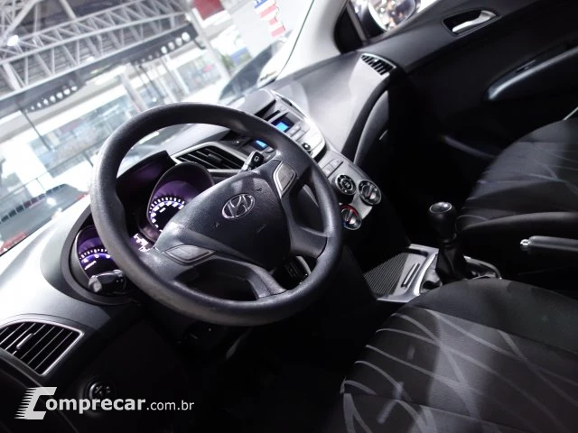 HB20 - 1.0 COMFORT 12V 4P MANUAL
