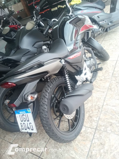 Titan 160 abs