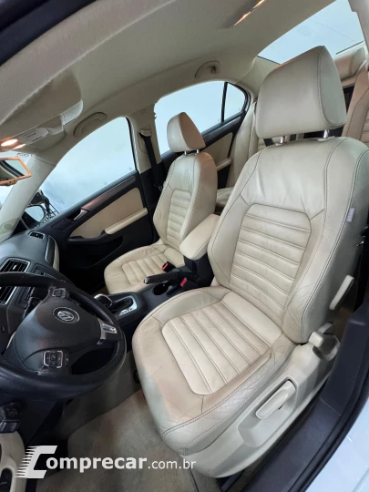 JETTA 2.0 TSI Highline 211cv