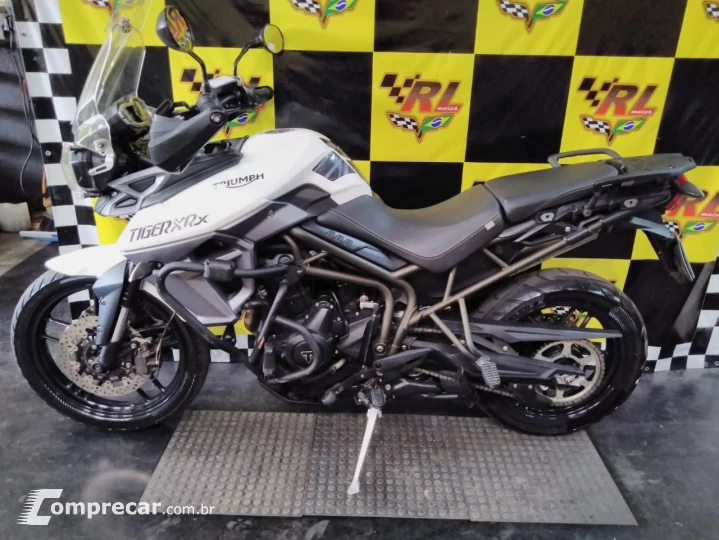 Tiger 800 XRX