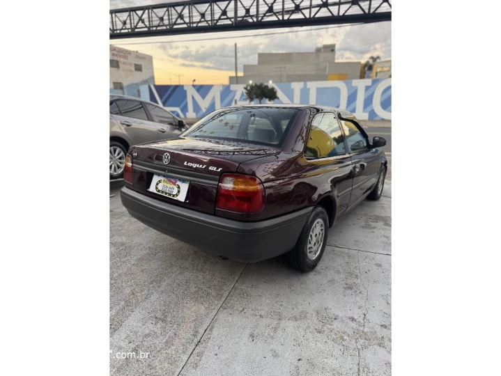 LOGUS 1.8 GLS 8V GASOLINA 2P MANUAL