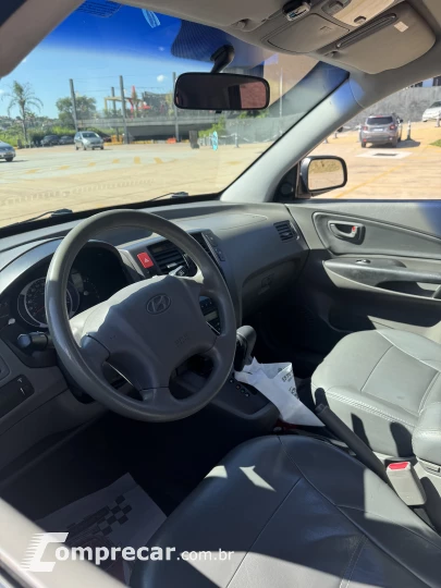 TUCSON 2.0 MPFI GLS 16V 143cv 2WD
