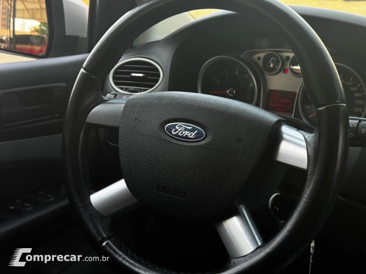 FOCUS 1.6 8V