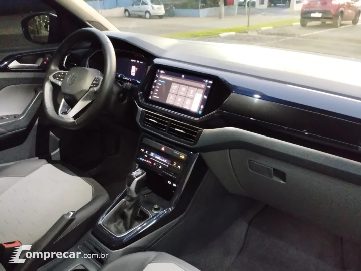 T-Cross 1.0 4P 200 TSI FLEX COMFORTLINE AUTOMÁTICO