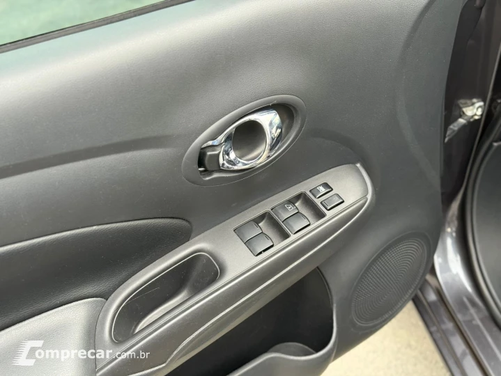 VERSA SL 1.6 16V FlexStart 4p Aut.