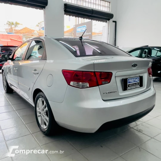 CERATO 1.6 EX3 Sedan 16V